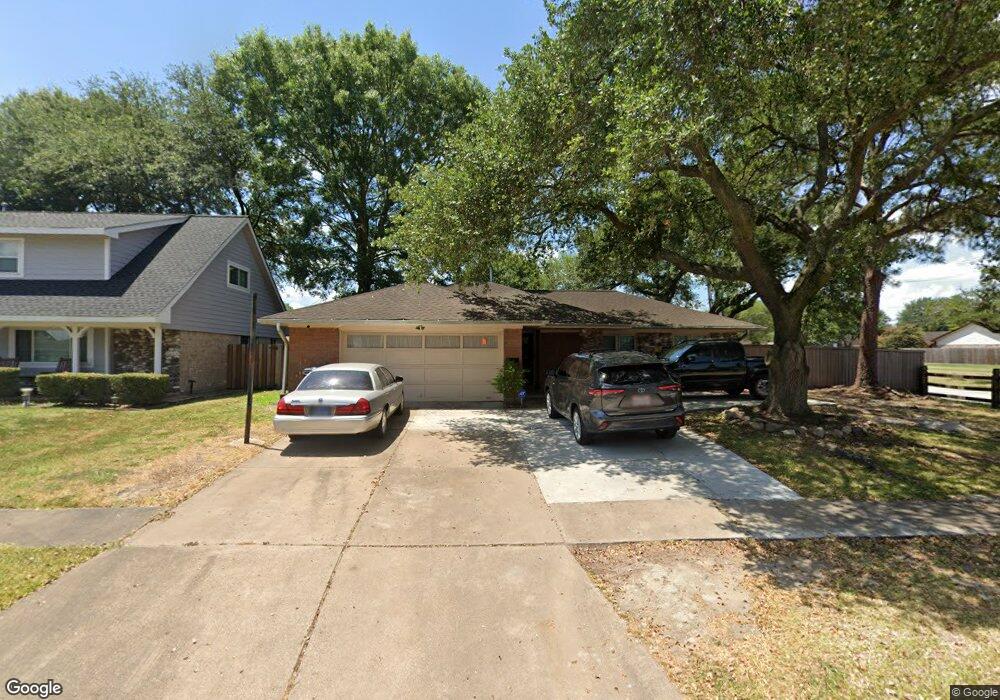 10002 Kirkdale Dr, Houston, TX 77089 - photo 1
