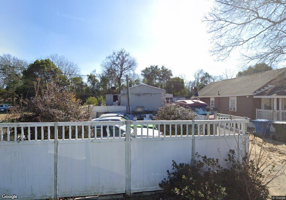 1515 Holmes St, West Columbia, SC 29169 - photo 1