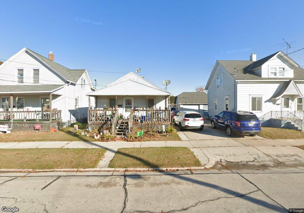 2328 9th St, Two Rivers, WI 54241 - photo 1