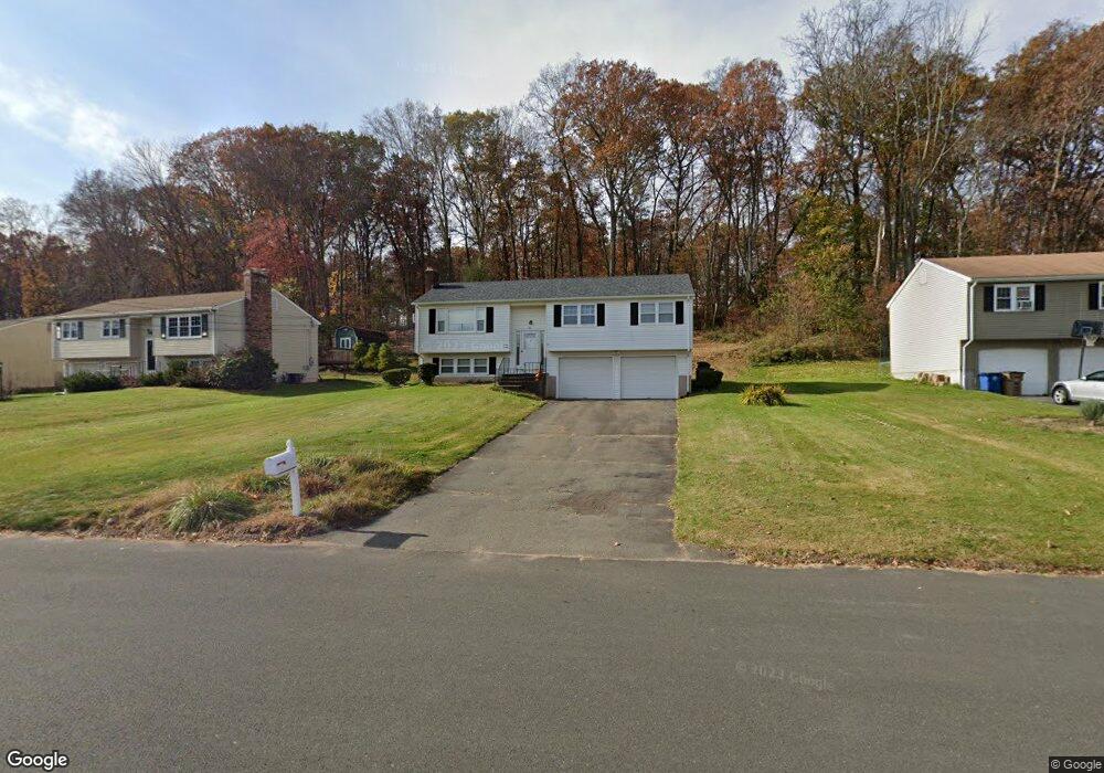 121 Overbrook Dr, Vernon Rockville, CT 06066 - photo 1