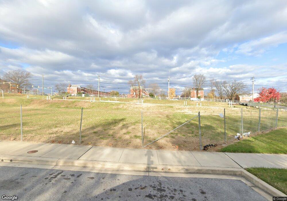 3914 Arborview Rd, Baltimore, MD 21213 - photo 1