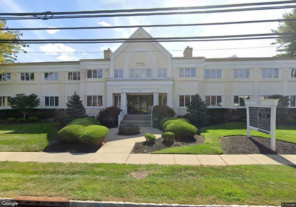 775 Mountain Blvd unit 107, Watchung, NJ 07069 - photo 1