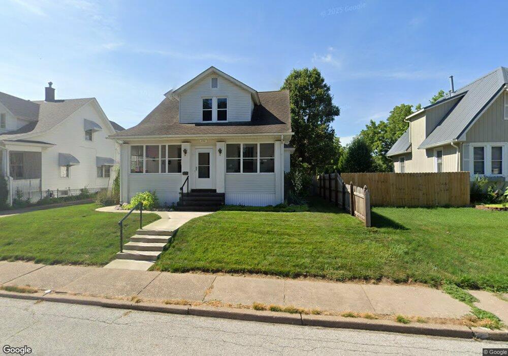 1741 W 16th St, Davenport, IA 52804 - photo 1