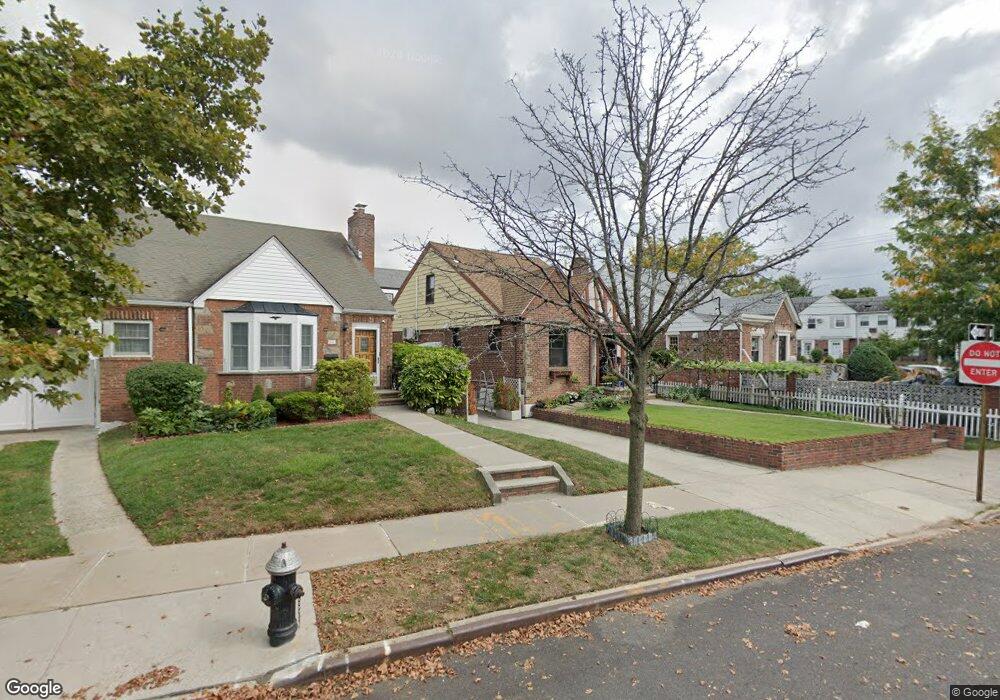 2849 Utopia Pkwy, Flushing, NY 11358 - photo 1