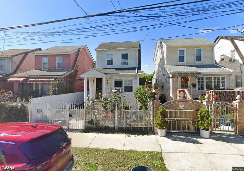 10326 168th Place, Jamaica, NY 11433 - photo 1