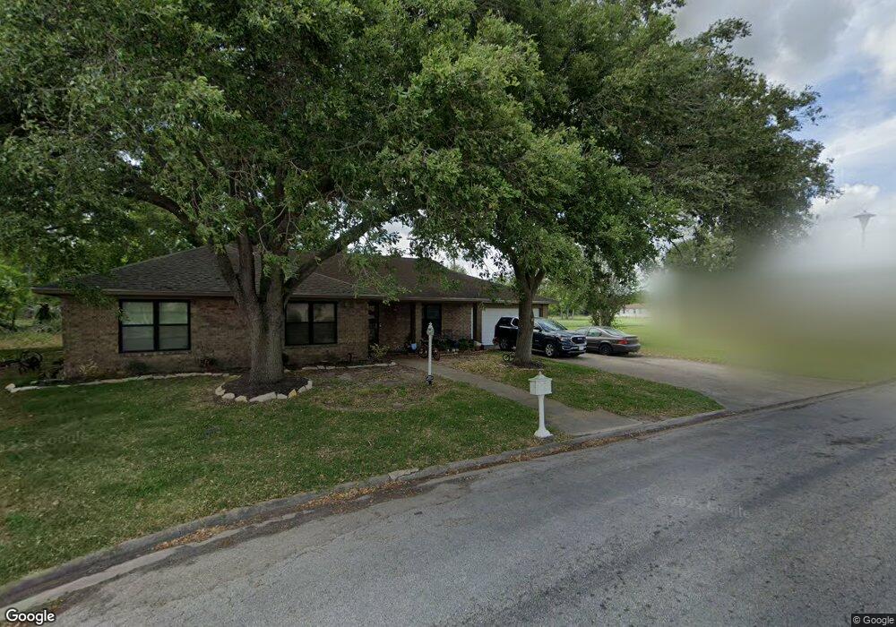 3508 Maple Dr, Bay City, TX 77414 - photo 1