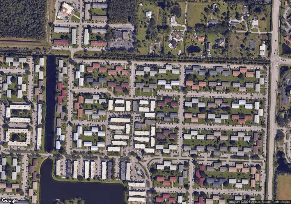 137 Plymouth R unit R137, West Palm Beach, FL 33417 - photo 1