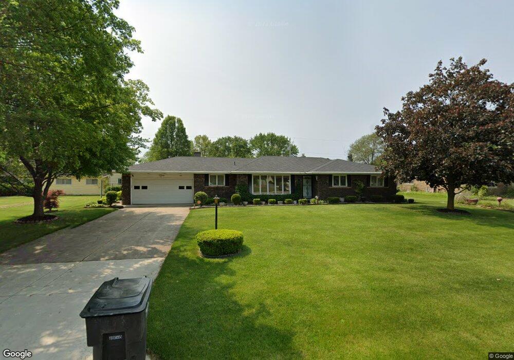 1321 Fieldhouse Ave, Elkhart, IN 46517 - photo 1