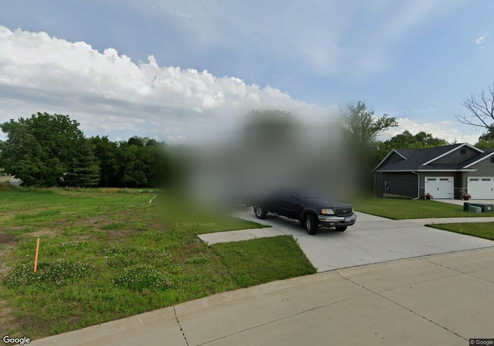 2308 Snapdragon Cir SW, Cedar Rapids, IA 52404 - photo 1