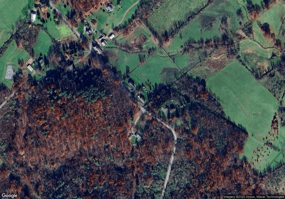 460 Spring Hill Dr, Falls, PA 18615 - photo 1