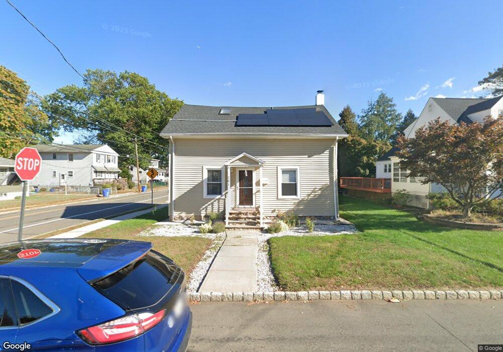 201 Cedar St, South Bound Brook, NJ 08880 - photo 1