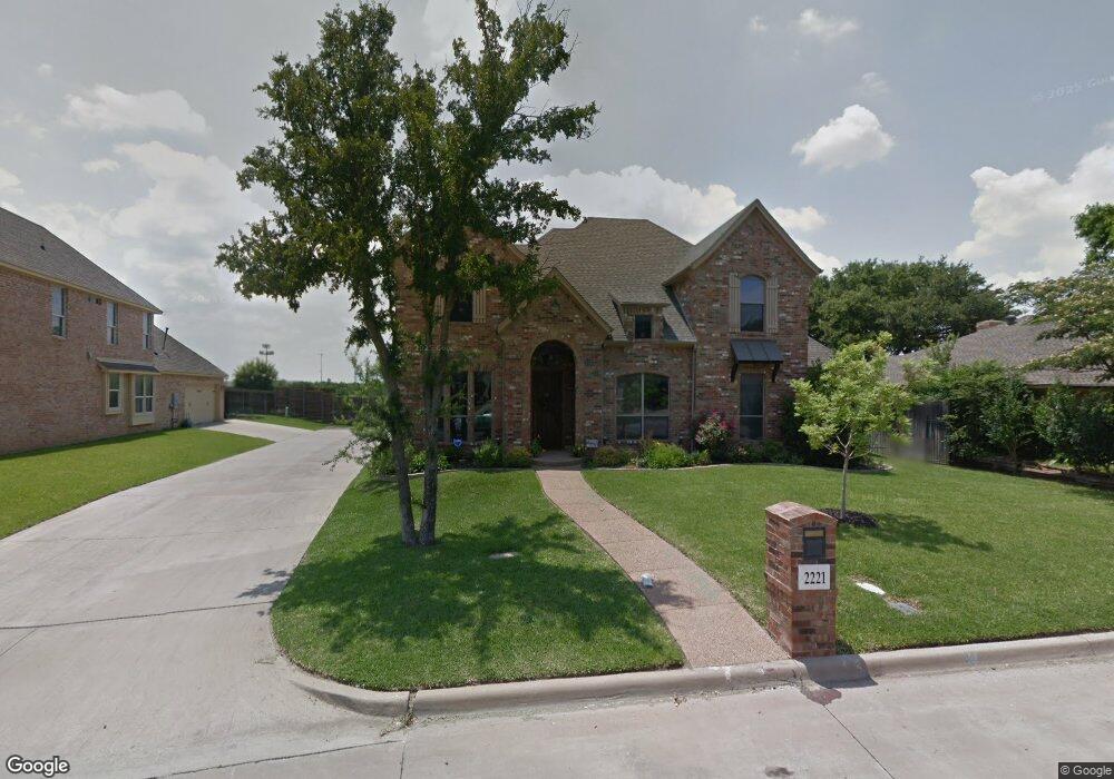 2221 Farrington Ln, Hurst, TX 76054 - photo 1
