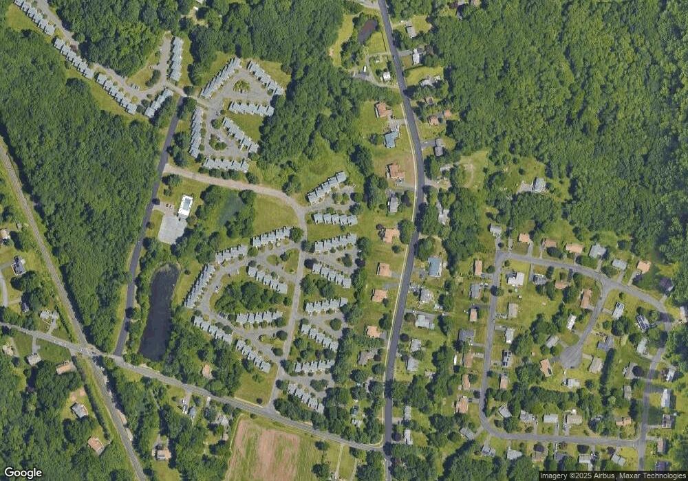 8 Basswood Ct, Bloomfield, CT 06002 - photo 1