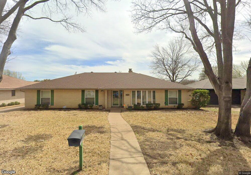 4517 Saldana Dr, Fort Worth, TX 76133 - photo 1