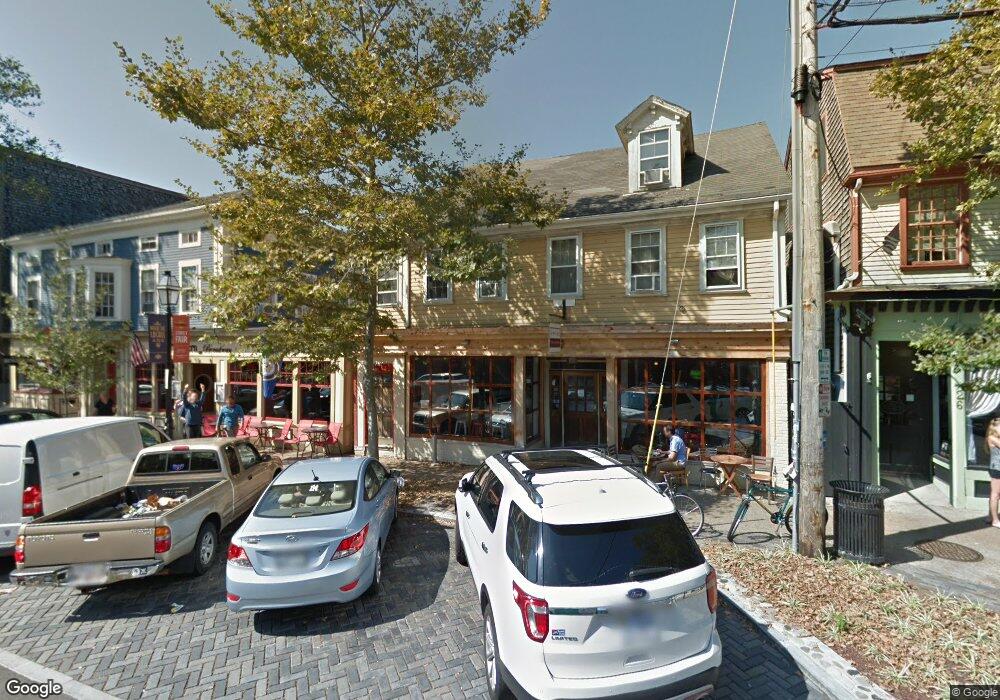 22 Broadway, Newport, RI 02840 - photo 1