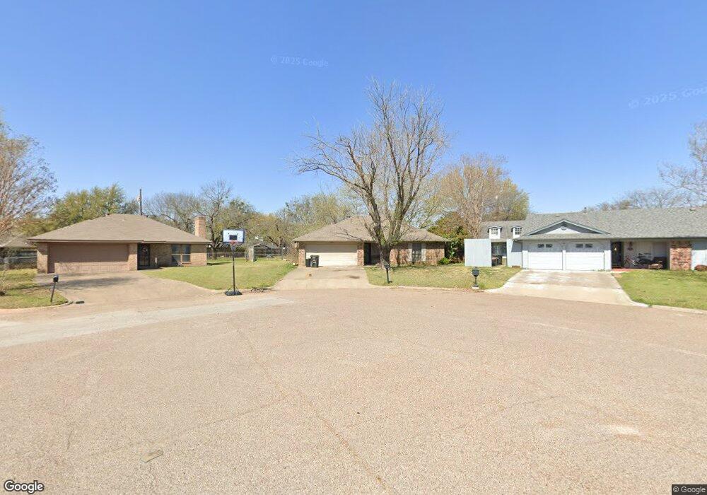 1212 Sheridan Ln, Cleburne, TX 76033 - photo 1