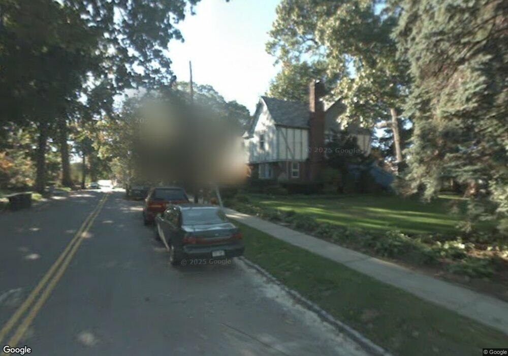 18629 Avon Rd, Jamaica, NY 11432 - photo 1