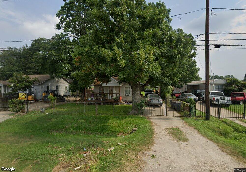 4025 Littlecrest Rd, Houston, TX 77093 - photo 1