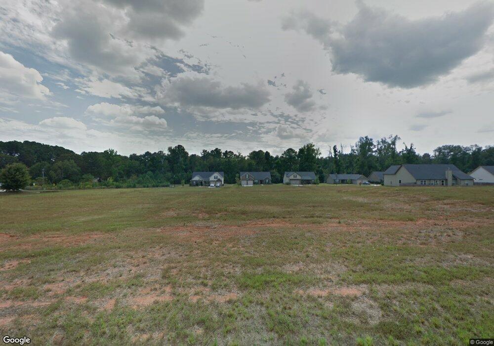 605 Winners Cir unit 112, Locust Grove, GA 30248 - photo 1