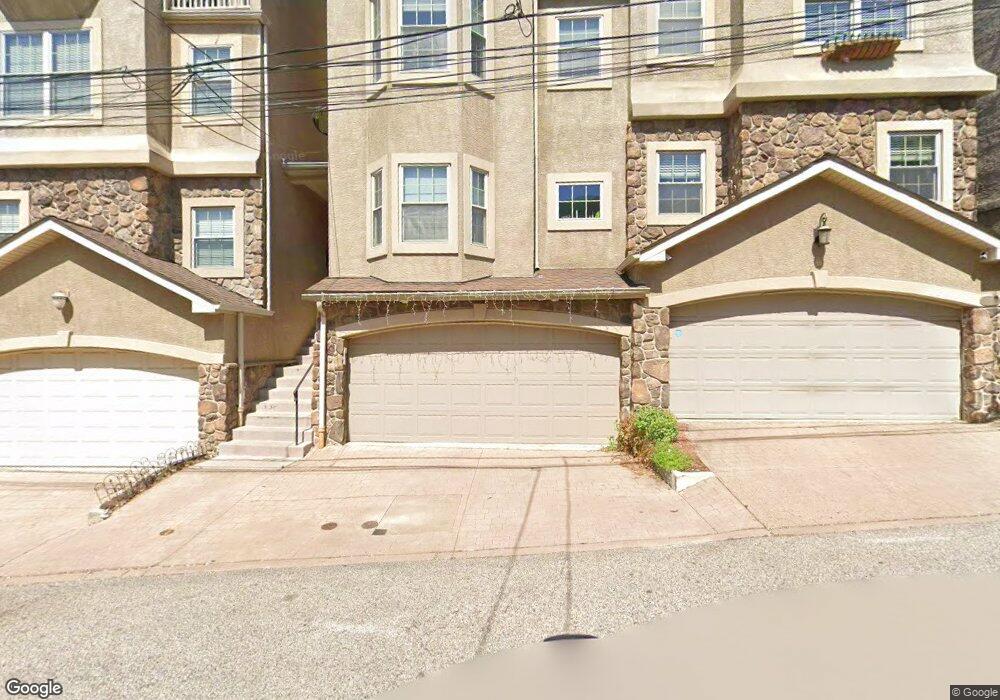 136 Carson St, Philadelphia, PA 19127 - photo 1