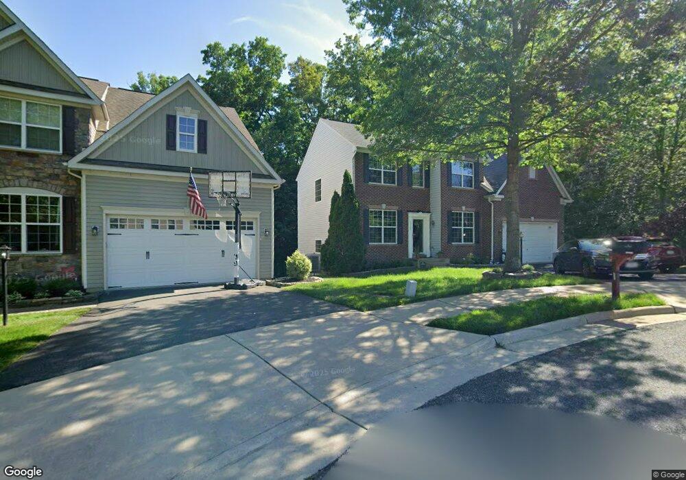 3100 Eagle Ridge Dr, Woodbridge, VA 22191 - photo 1