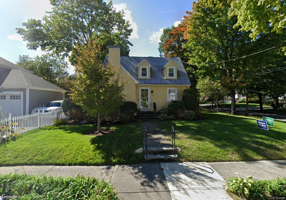 23 Pierrepont Rd, Newton Lower Falls, MA 02462 - photo 1