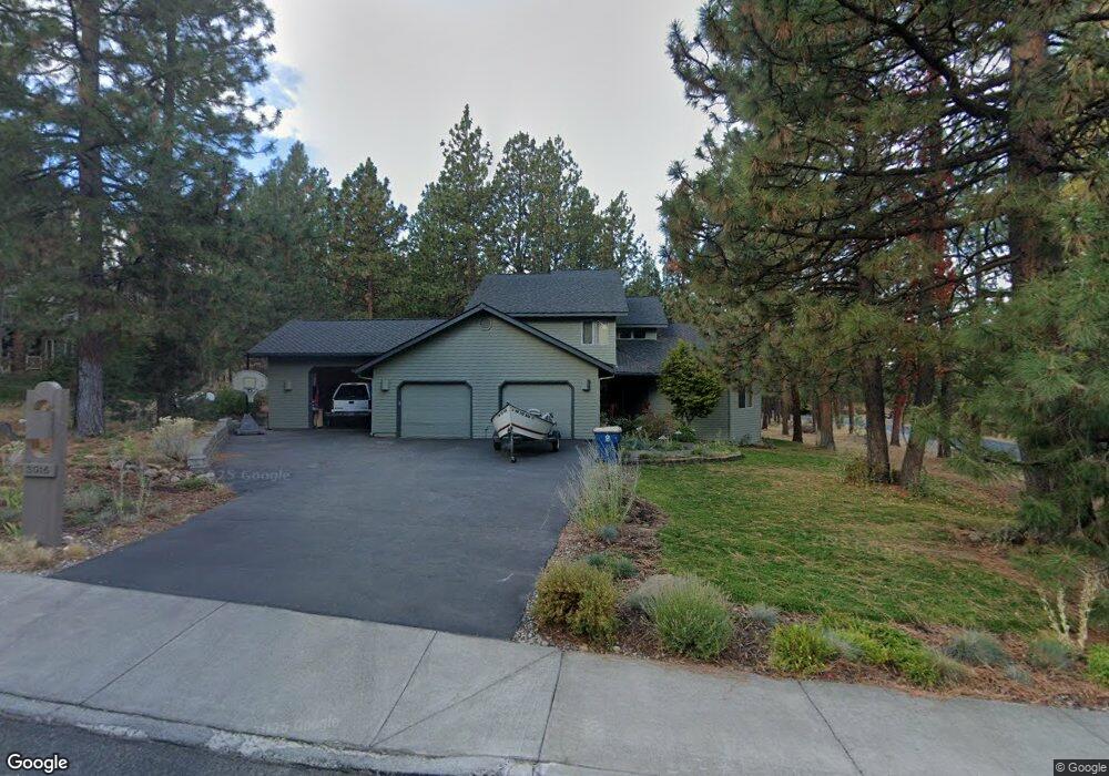 3015 NW Meldrum Ct, Bend, OR 97701 - photo 1