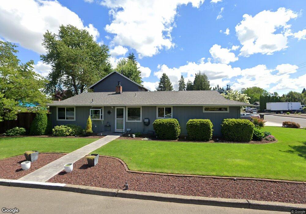 898 N Birch St, Canby, OR 97013 - photo 1