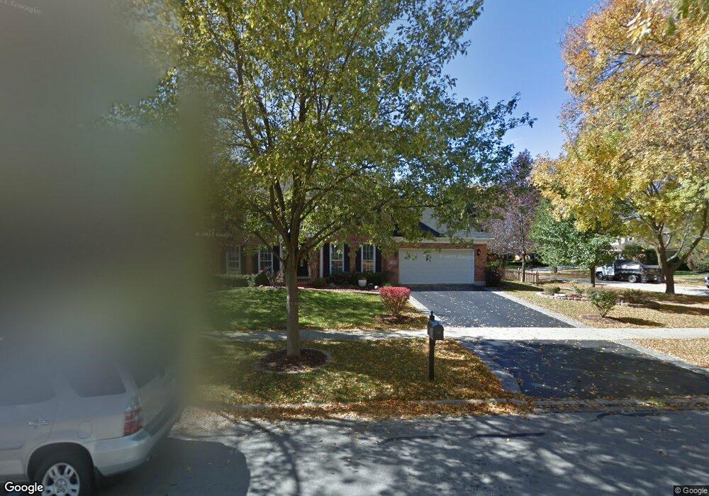 1169 Kenilworth Cir unit 1, Naperville, IL 60540 - photo 1