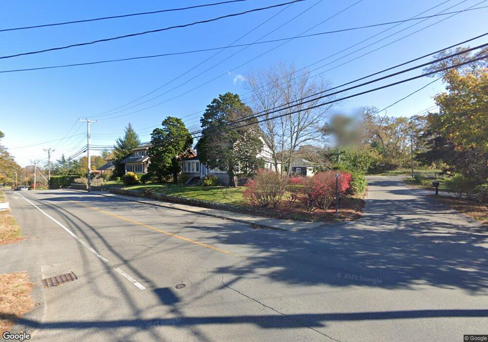 69 Skiff Ave, Vineyard Haven, MA 02568 - photo 1