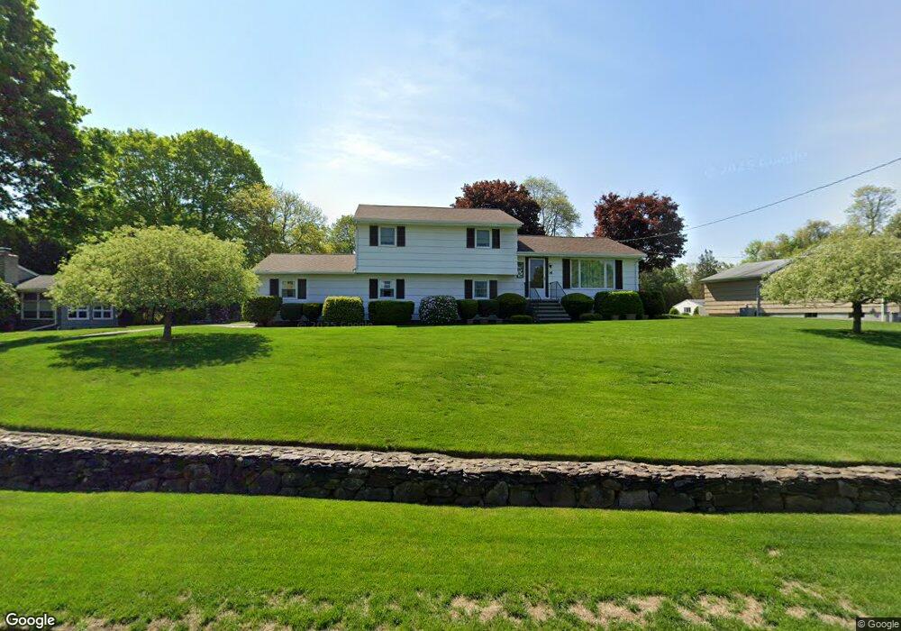 14 Zephyr Rd, Trumbull, CT 06611 - photo 1