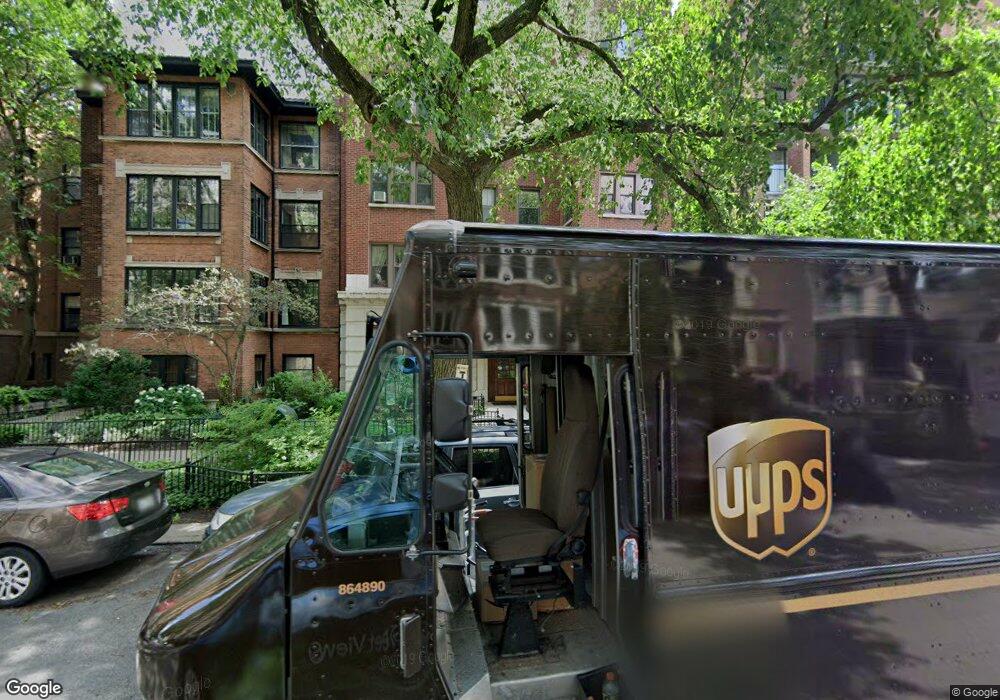 647 W Sheridan Rd unit 4C, Chicago, IL 60613 - photo 1