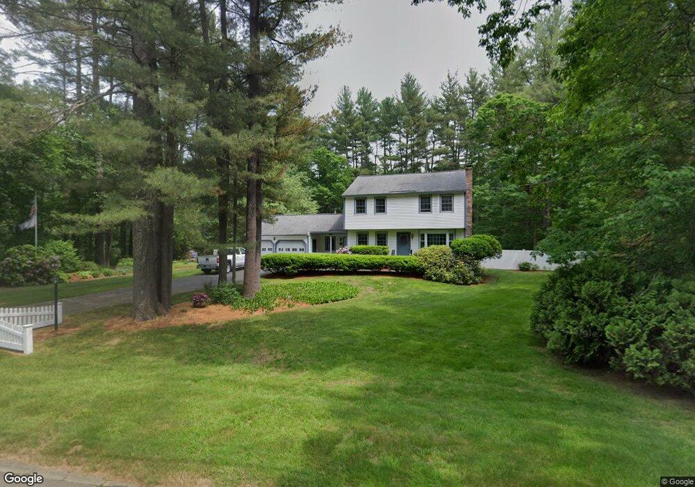 7 Martin Ln, Litchfield, NH 03052 - photo 1