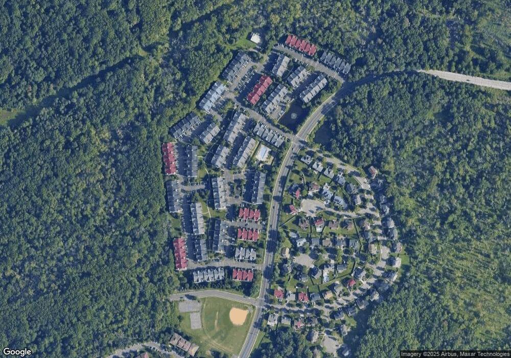 9 Edinburgh Ct unit 9, Edison, NJ 08820 - photo 1