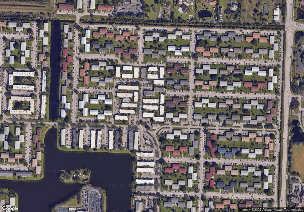 108 Plymouth N unit 108N, West Palm Beach, FL 33417 - photo 1