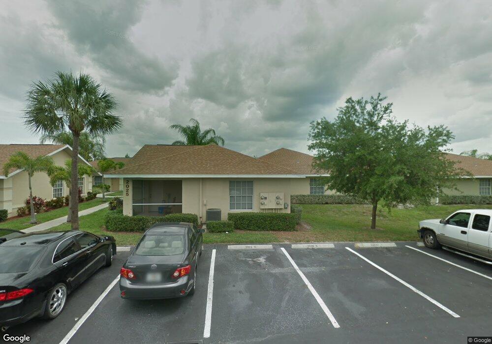 2025 Sunnyland Ln unit 3, Naples, FL 34116 - photo 1