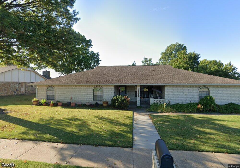 2601 Chapel Hill Rd, Bartlesville, OK 74006 - photo 1