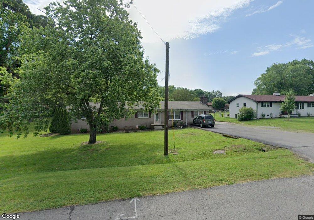 201 S Linda Dr, Shelbyville, TN 37160 - photo 1