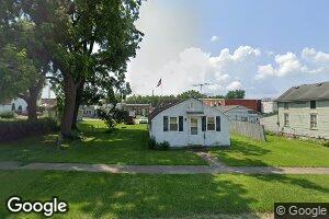 111 W Webster St, Wyoming, IA 52362