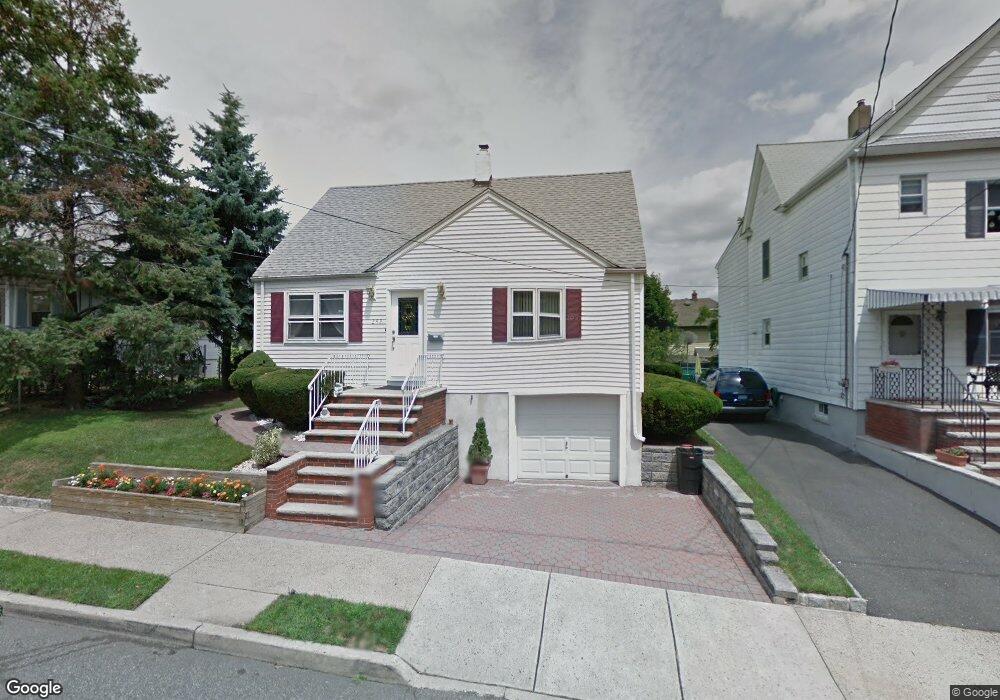 249 Franklin Ave, Hasbrouck Heights, NJ 07604 - photo 1