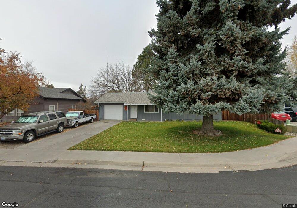 2351 SW Fissure Loop, Redmond, OR 97756 - photo 1