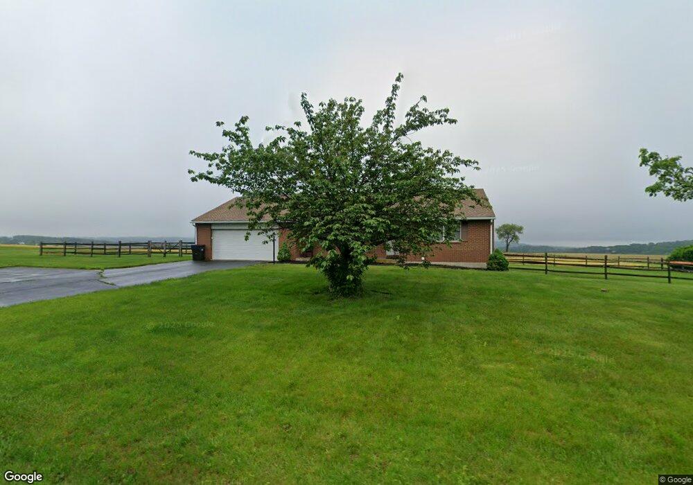 1656 County Line Rd, Bechtelsville, PA 19505 - photo 1