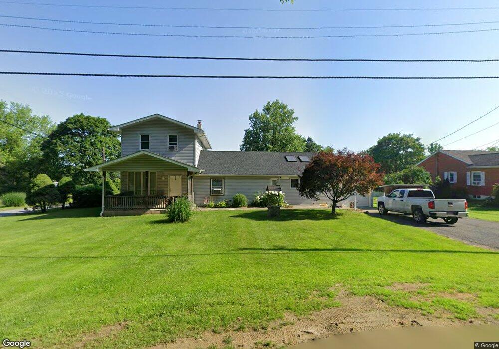 7391 Bell Gate Rd, Coopersburg, PA 18036 - photo 1
