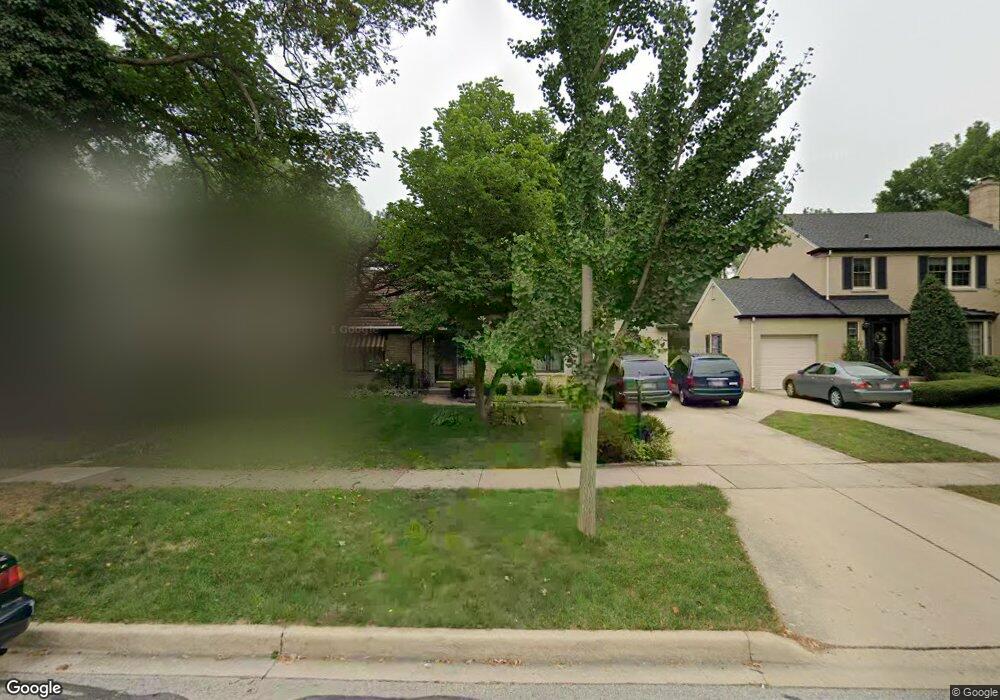 285 S Chandler Ave, Elmhurst, IL 60126 - photo 1