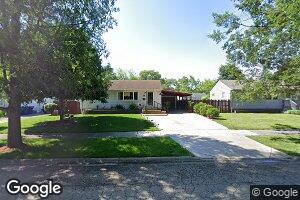 2401 Dakota Rd, Waukegan, IL 60087