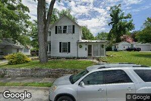 1030 Forest St, Carthage, MO 64836