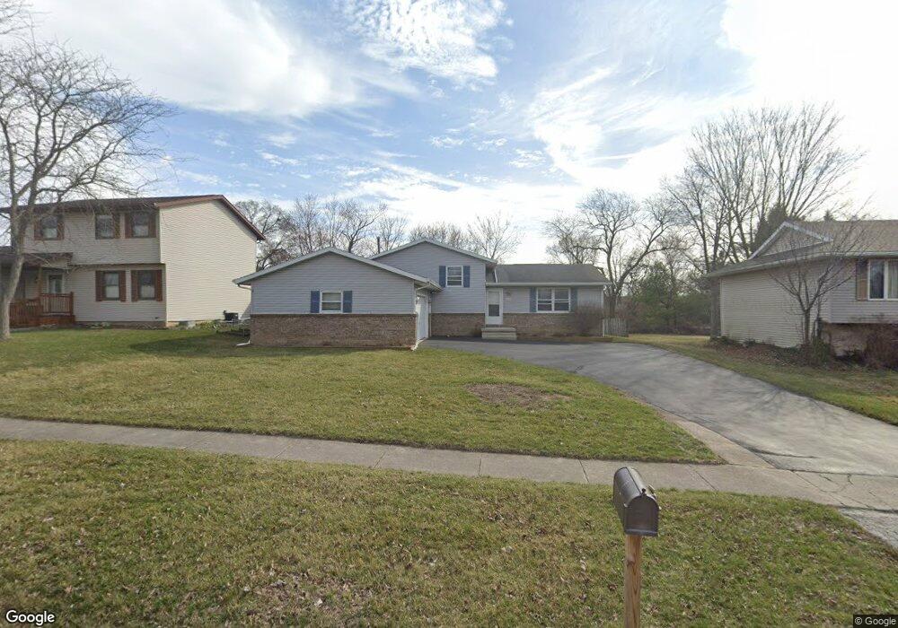 2009 Candlewick Dr, Findlay, OH 45840 - photo 1