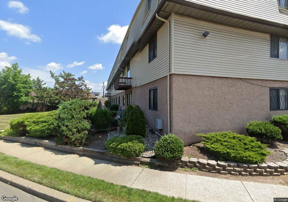 846 Riverside Ave unit A9, Lyndhurst, NJ 07071 - photo 1