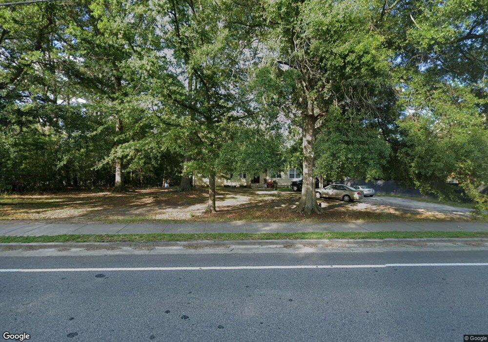 10915 Woodstock Rd, Roswell, GA 30075 - photo 1