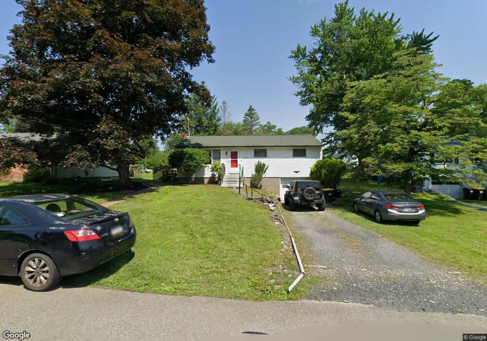 454 Youngwood Dr, East Stroudsburg, PA 18301 - photo 1